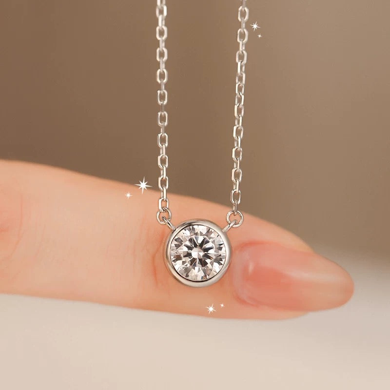 Round Pendant Necklace