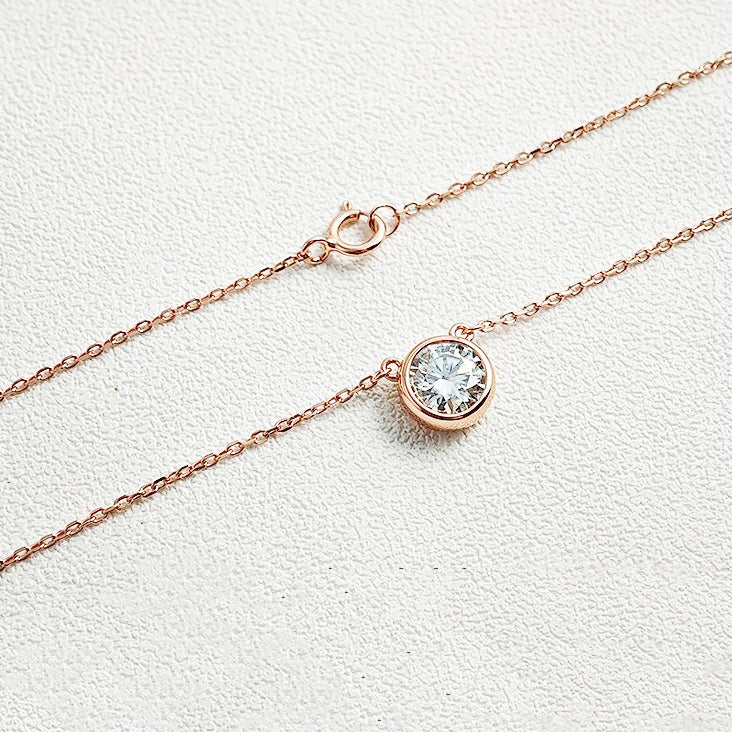 Round Pendant Necklace