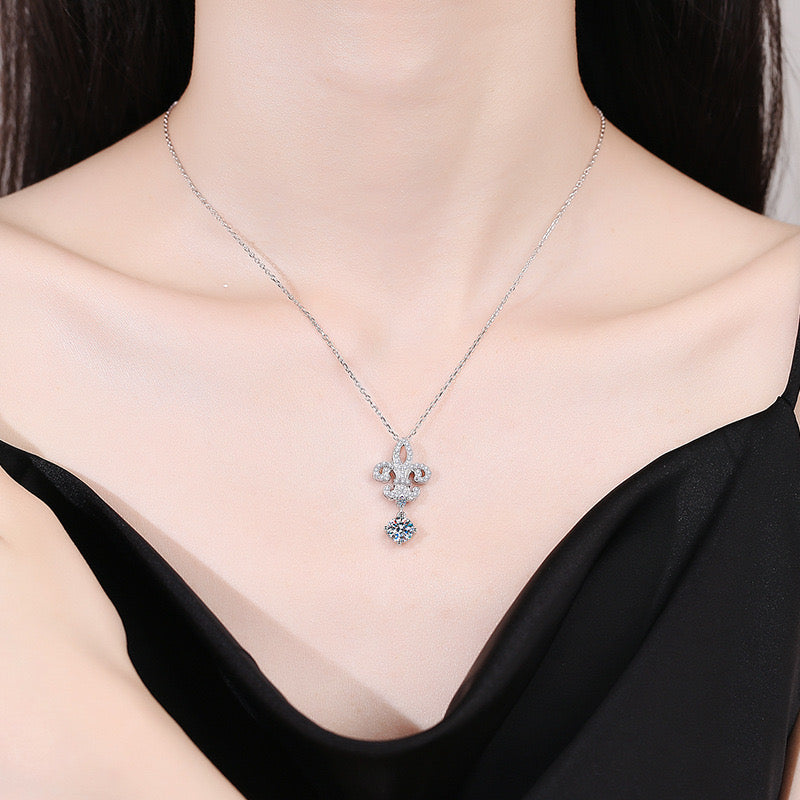 Royal Fleur Necklace