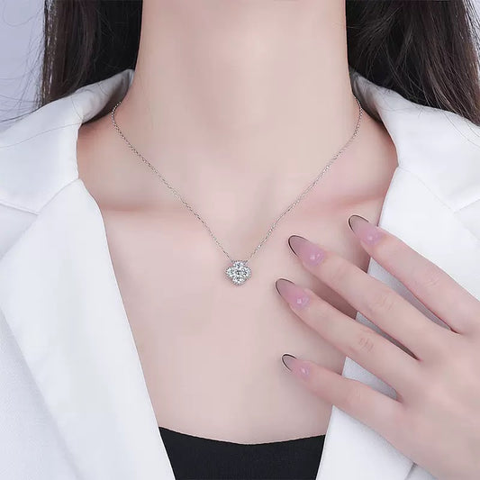 Clover Bliss Necklace