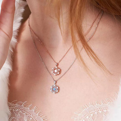 Snow Flick Necklace