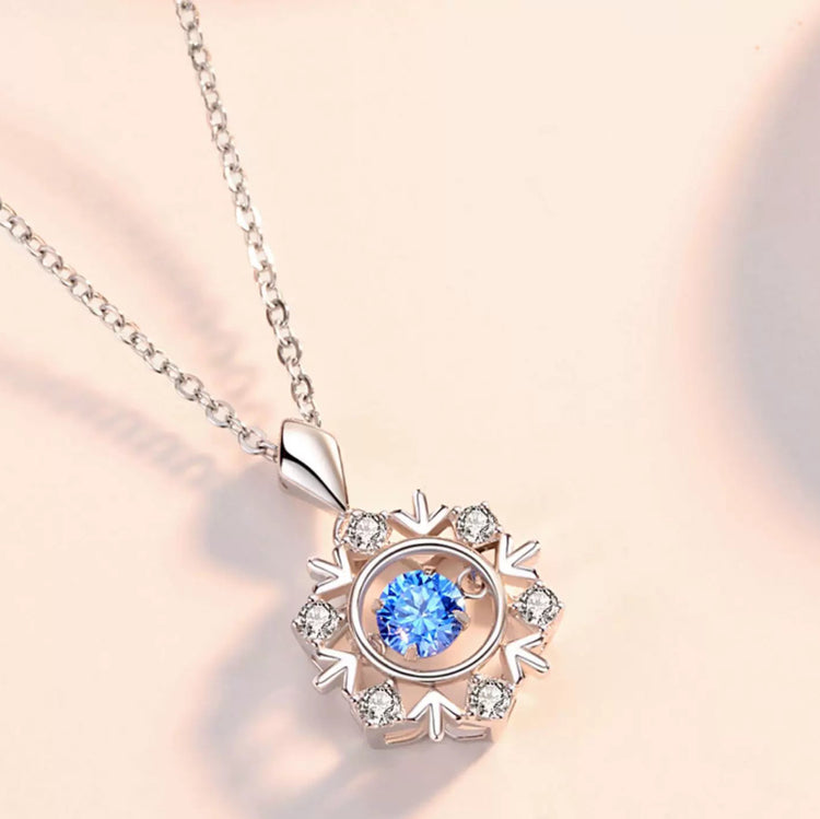 Snow Flick Necklace