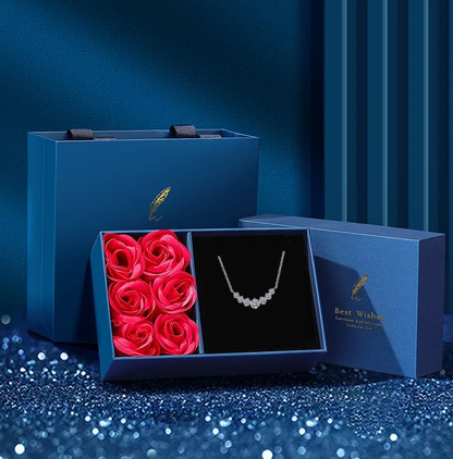 Smiling Sparkle Necklace