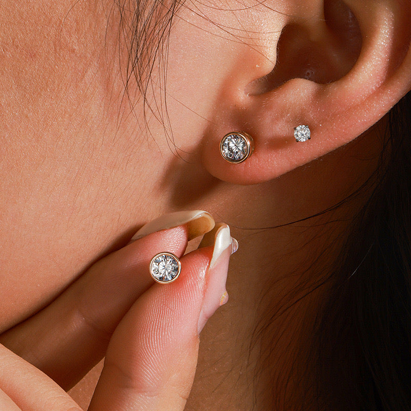 Round Pendant Earrings