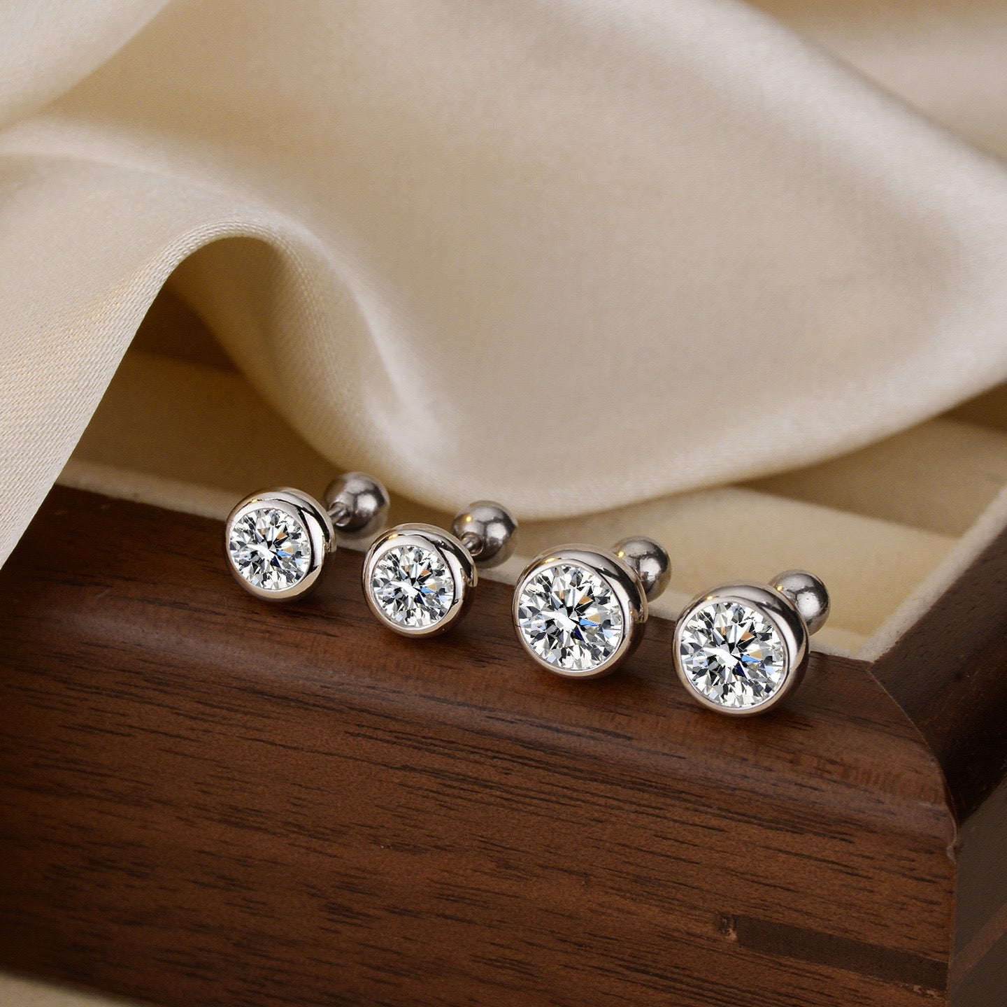 Round Pendant Earrings