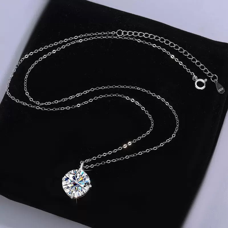 Four-Prong Moissanite Necklace