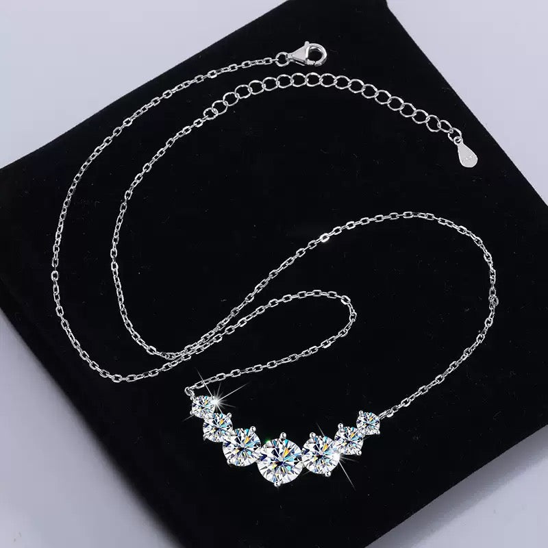 Smiling Sparkle Necklace
